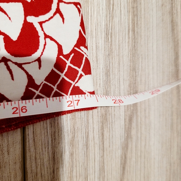 Speechless Fairycore Whimsical Bouncy A-Line Red and White Floral Vintage Skirt - Picture 6 of 8